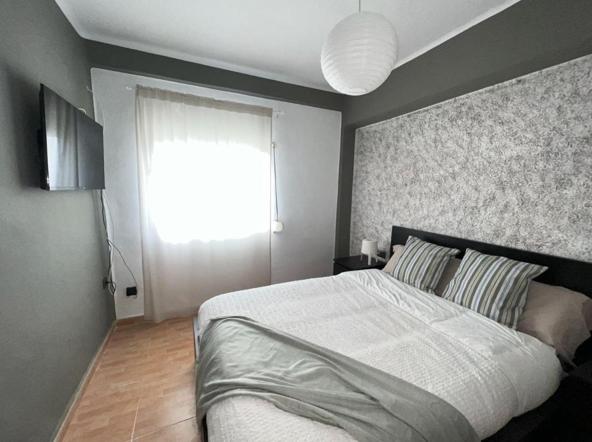 Holidays2Malaga 2 Bedroom Armengual De La Mota Close Shopping Center Exterior foto